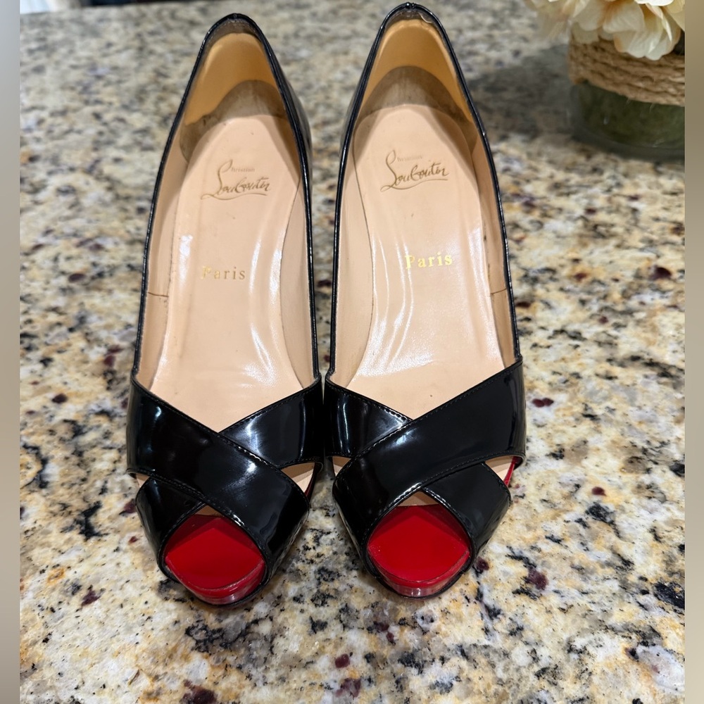 Christian Louboutin Black Leather Shelley 85 Peep-Toe Pumps, Size 37